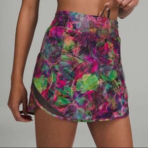 Lululemon Hottie Hot Vibrant Floral Athletic Skirt